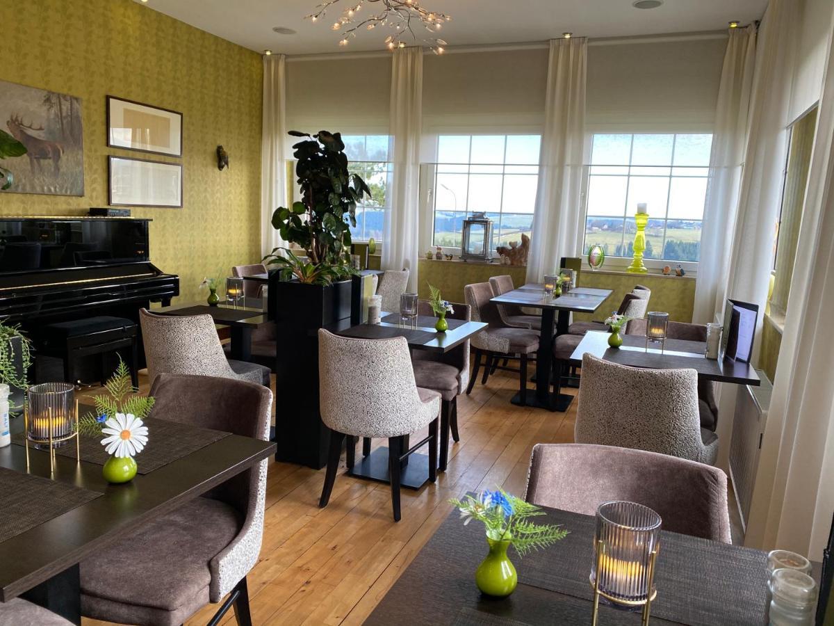 Boutique Hotel Restaurant Hollerather Hof Хелентал Екстериор снимка