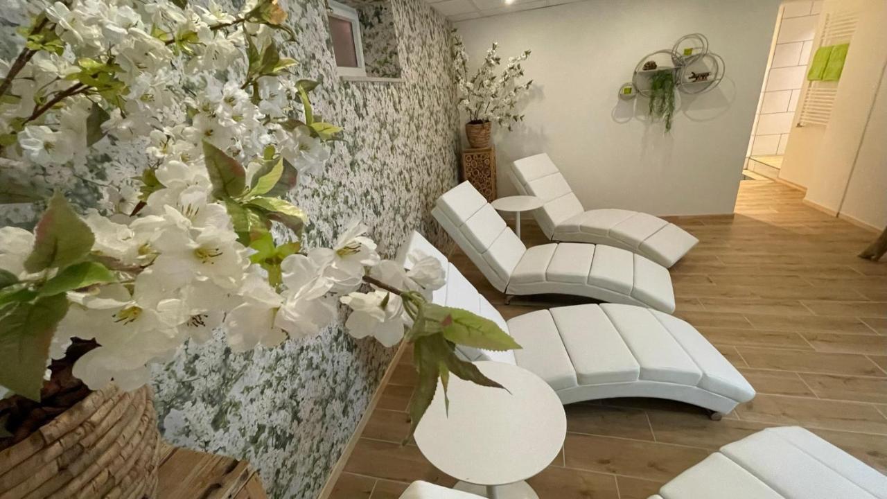 Boutique Hotel Restaurant Hollerather Hof Хелентал Екстериор снимка