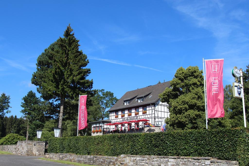Boutique Hotel Restaurant Hollerather Hof Хелентал Екстериор снимка