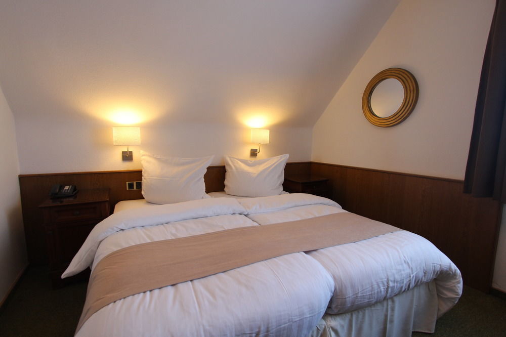 Boutique Hotel Restaurant Hollerather Hof Хелентал Екстериор снимка