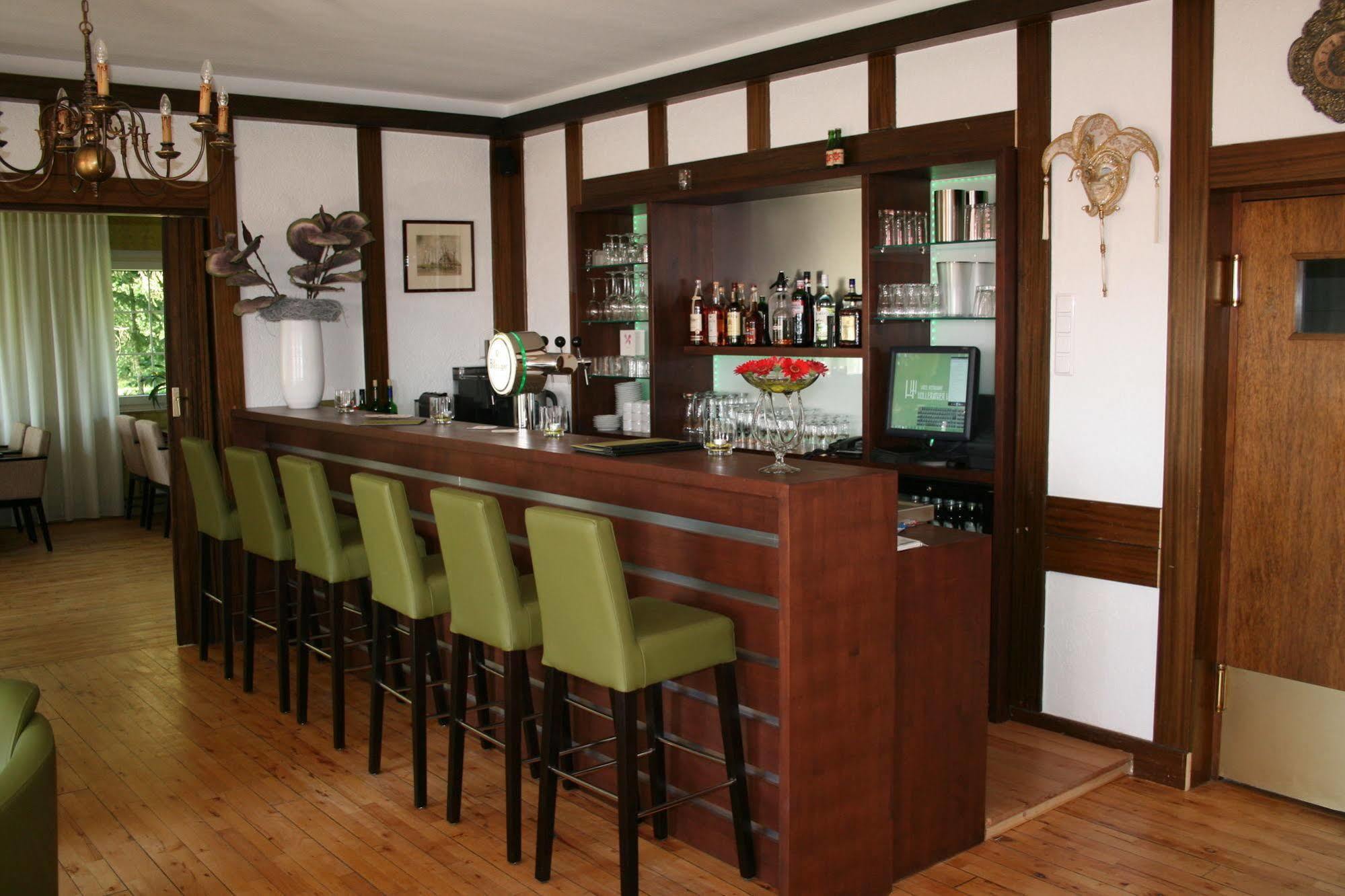 Boutique Hotel Restaurant Hollerather Hof Хелентал Екстериор снимка