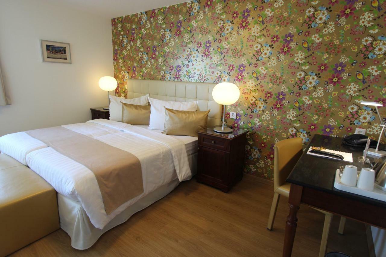 Boutique Hotel Restaurant Hollerather Hof Хелентал Екстериор снимка