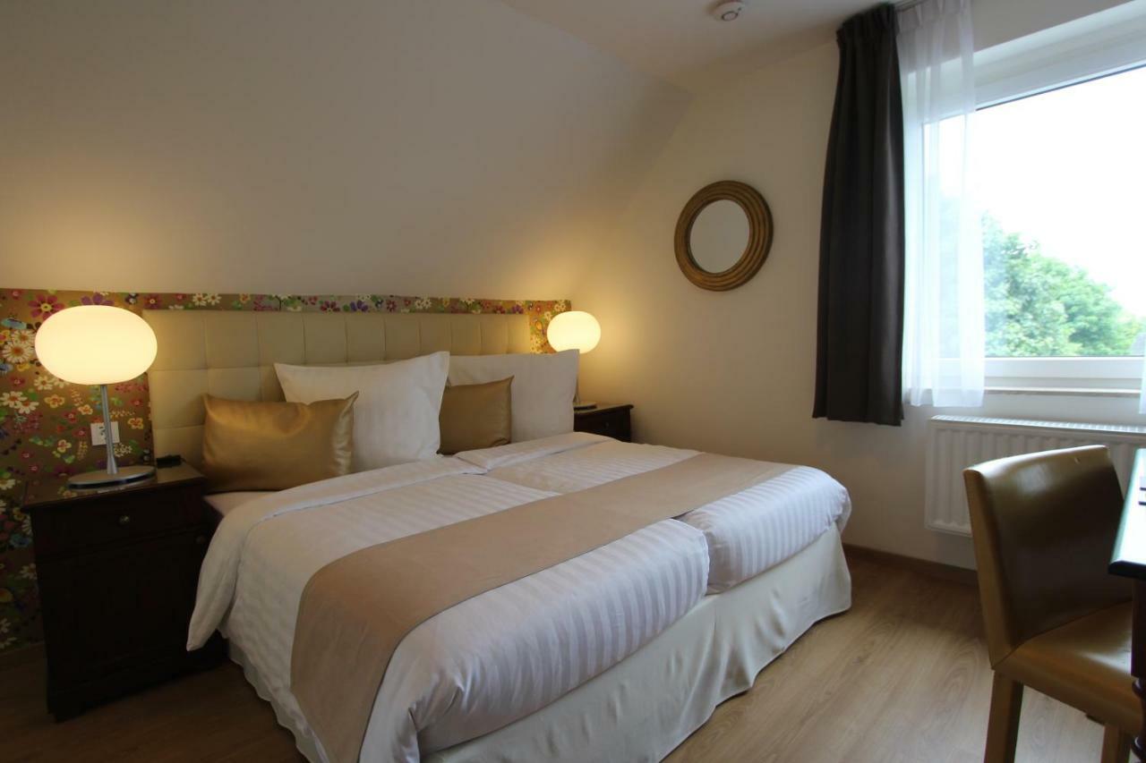 Boutique Hotel Restaurant Hollerather Hof Хелентал Екстериор снимка